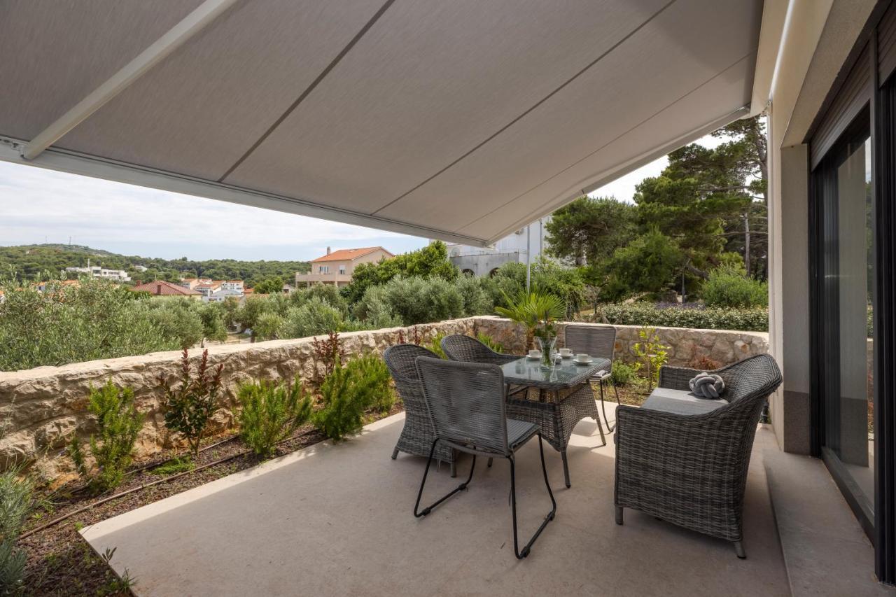 Apartments Tony Mali Lošinj Exteriör bild